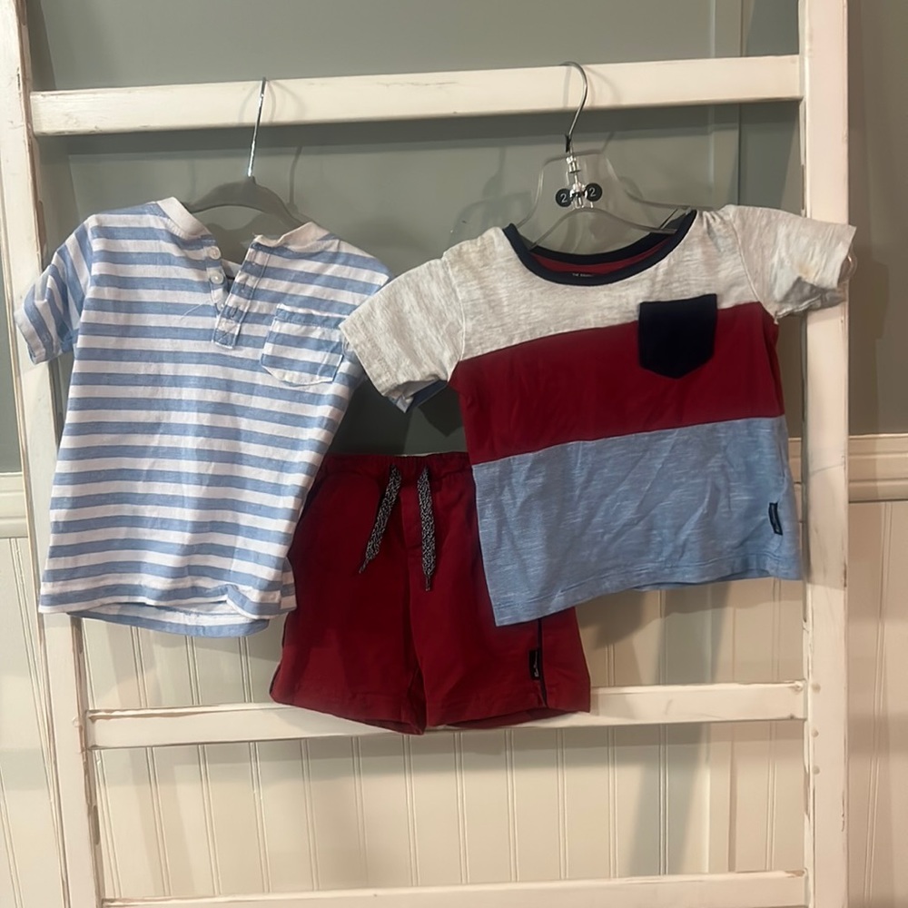 Three piece outfit set